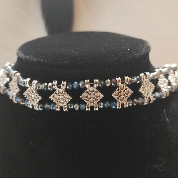 Seed bead and metallic Choker - Picture 2 of 4